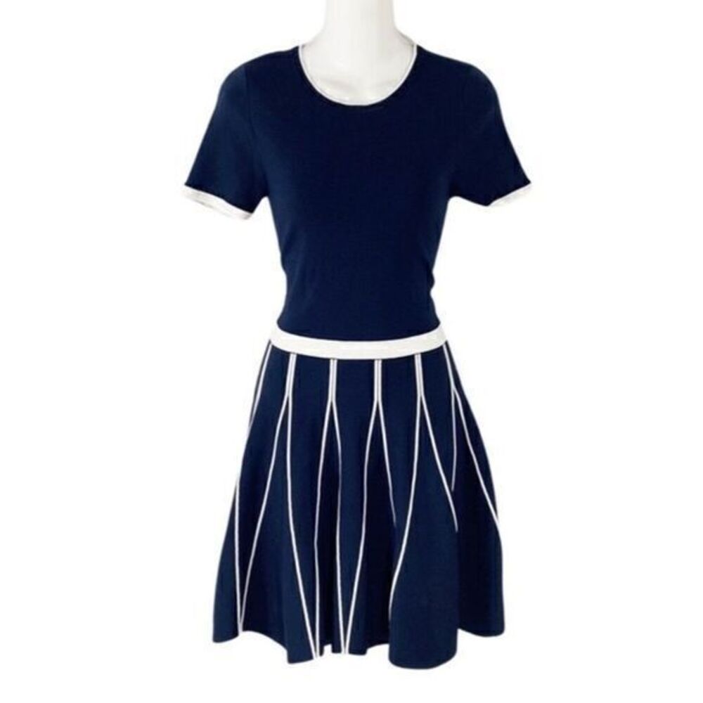 Shoshanna navy white trim knit stretch short sleeve fit and flare dress XS